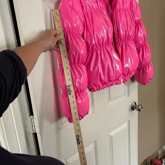 NWOT Steve Madden Women XS Puffer Jacket HOT PINK - Picture 9 of 10